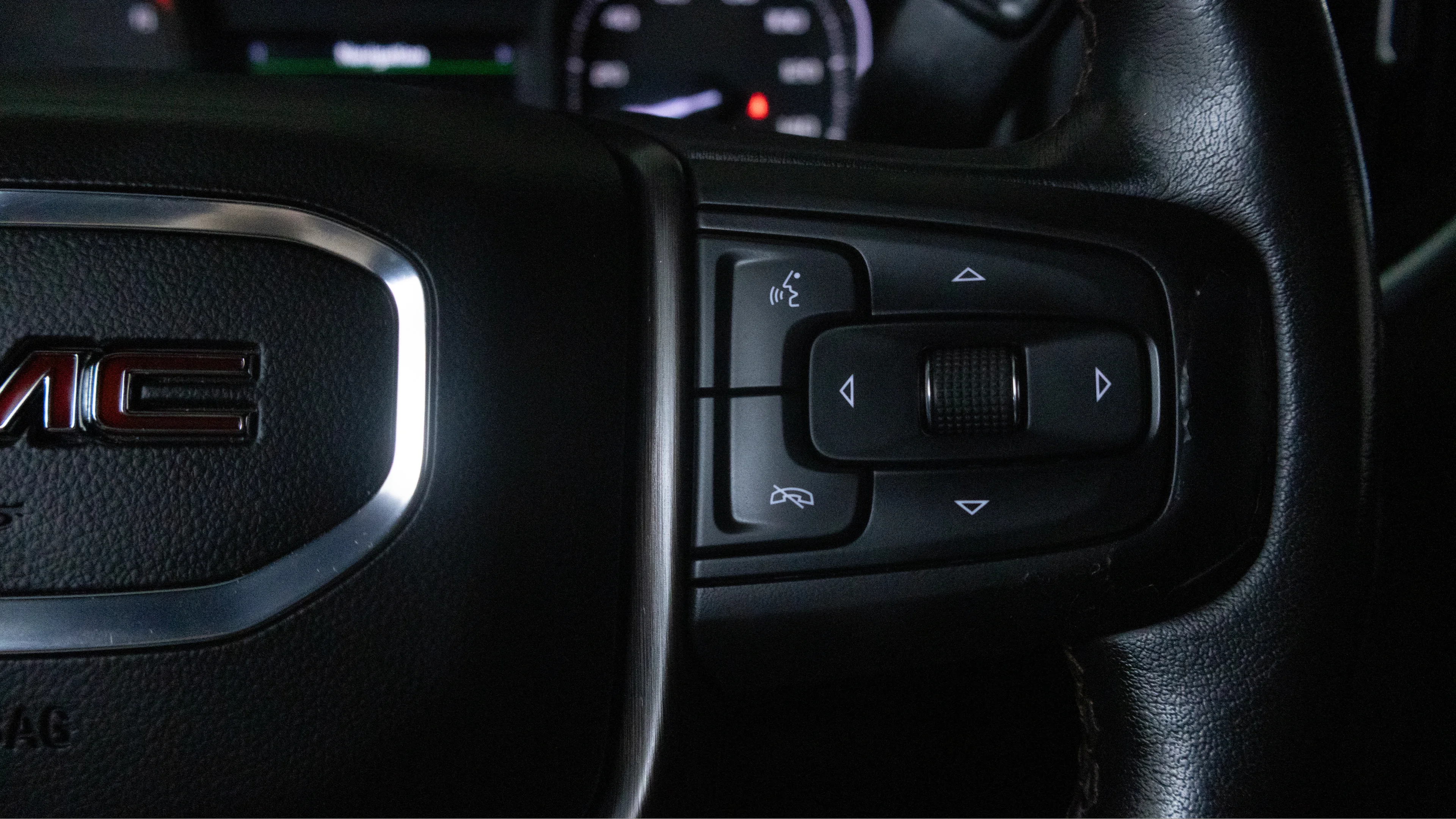 Used 2021 Onyx Black GMC AT4 image 19