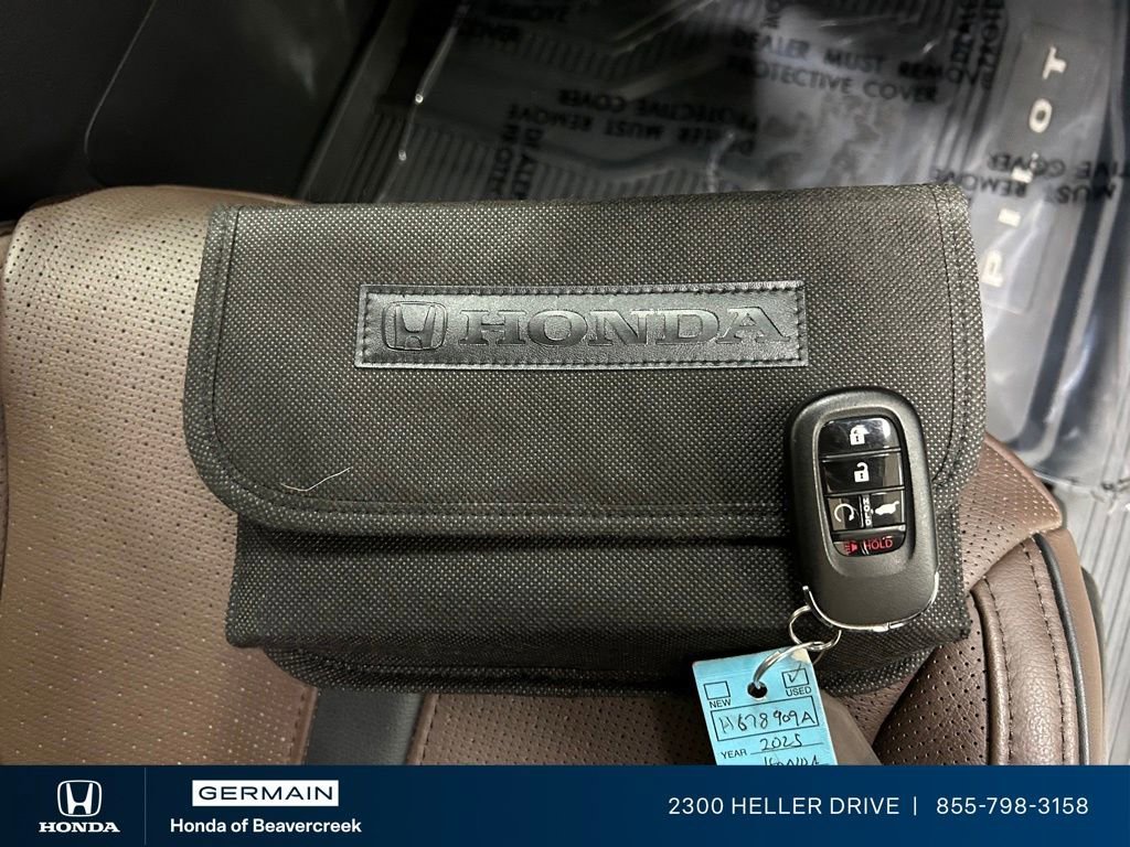 Certified Used 2025 Modern Steel Metallic Honda AWD Elite image 65