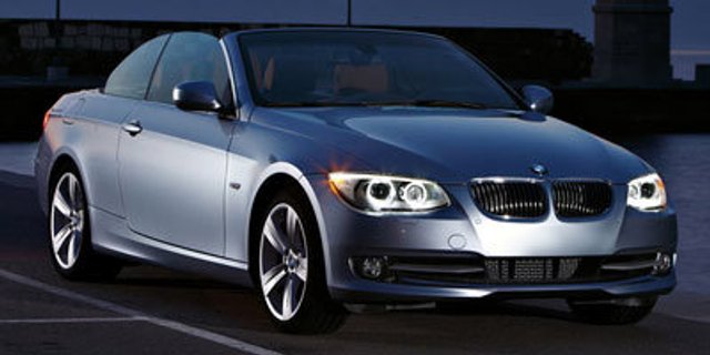 Pre-Owned 2012 BMW 3 Series 328i RWD Convertible