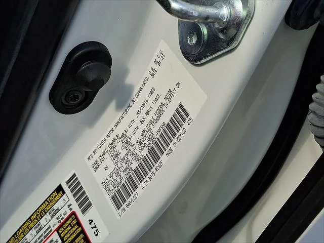 Certified Used 2023 ICE CAP Toyota  image 31