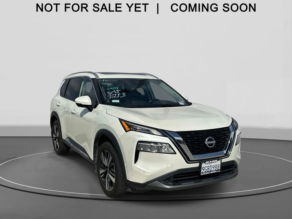 2023 Nissan Rogue SL FWD's photo