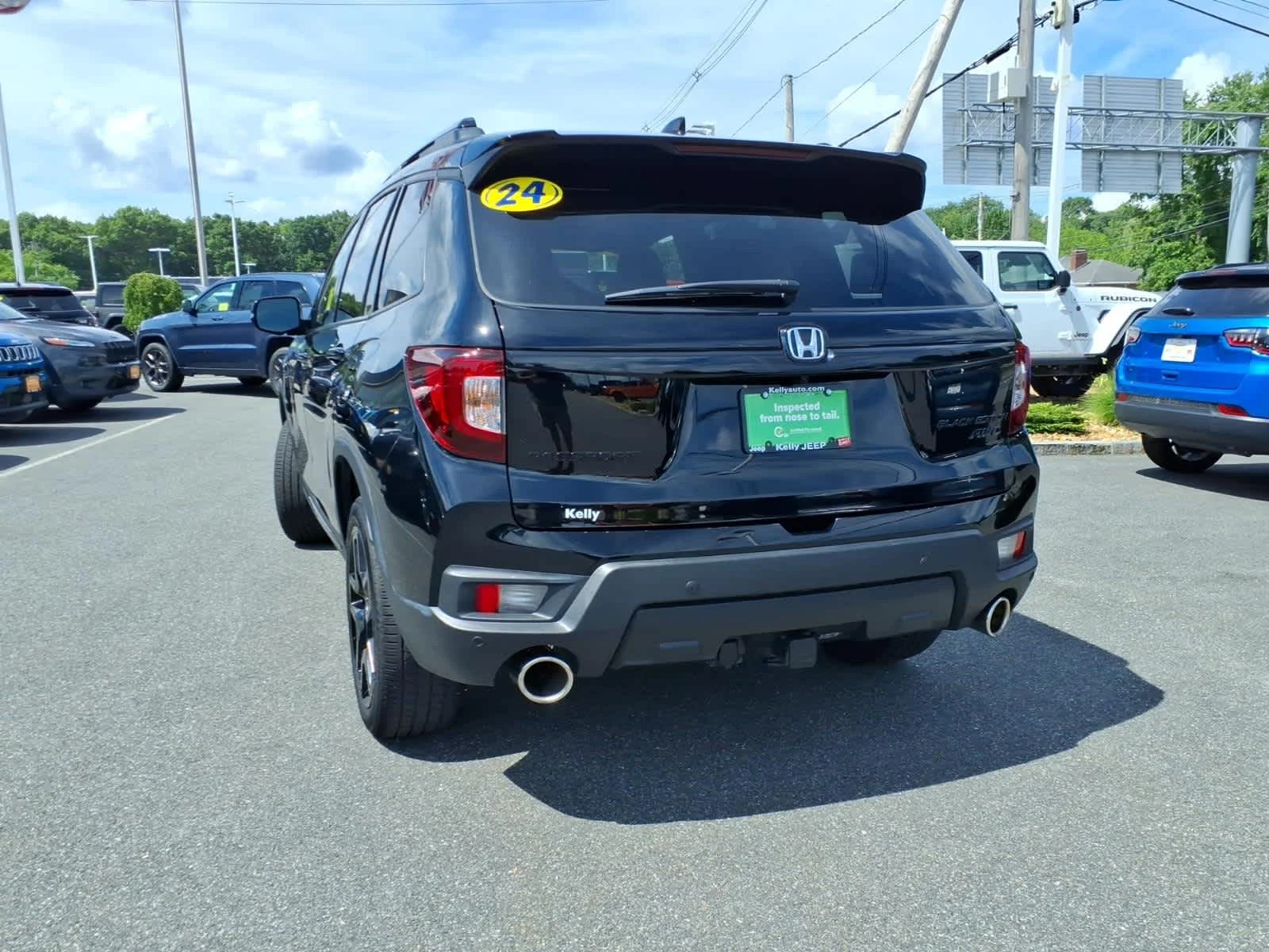 Used 2024 Crystal Black Pearl Honda Black Edition image 10