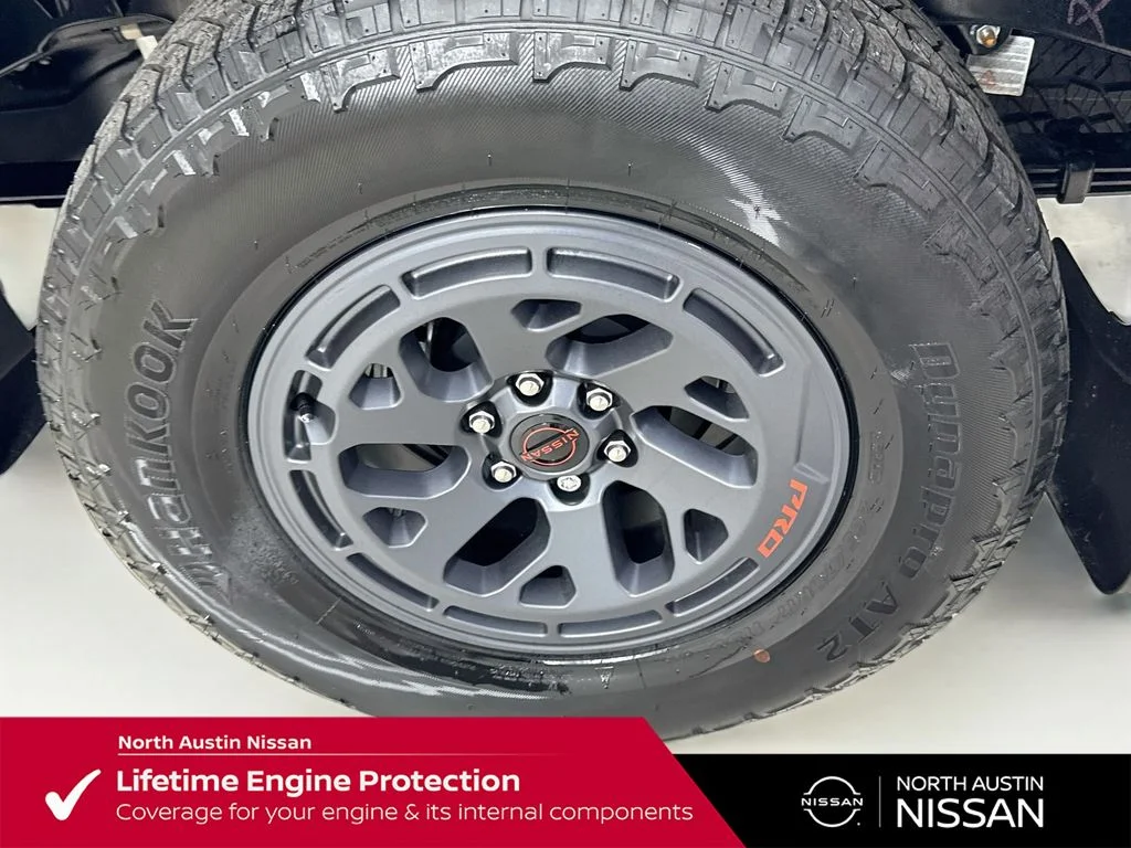 New 2026 White Nissan PRO-X image 39