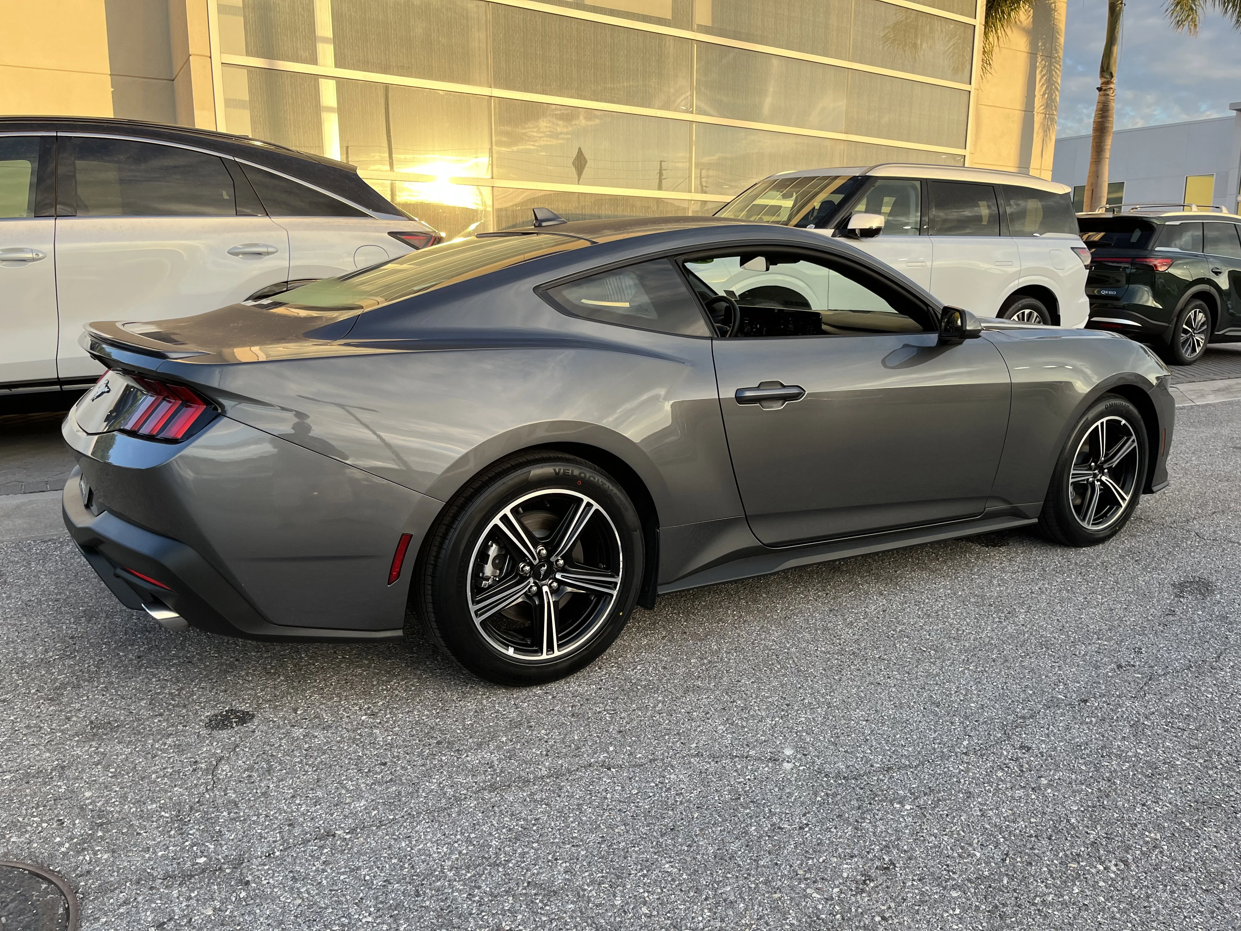 Used 2025 Carbonized Gray Metallic Ford EcoBoost Premium image 8