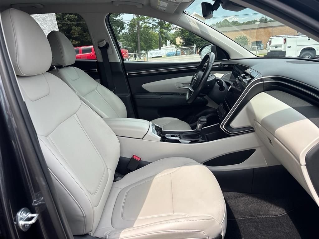 Used 2024 Dark Gray Metallic Hyundai SEL image 13