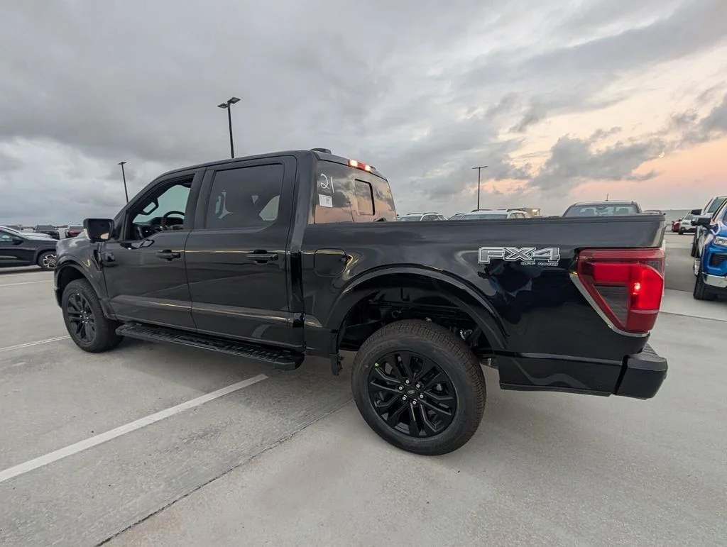 New 2026 Black Ford XLT image 10