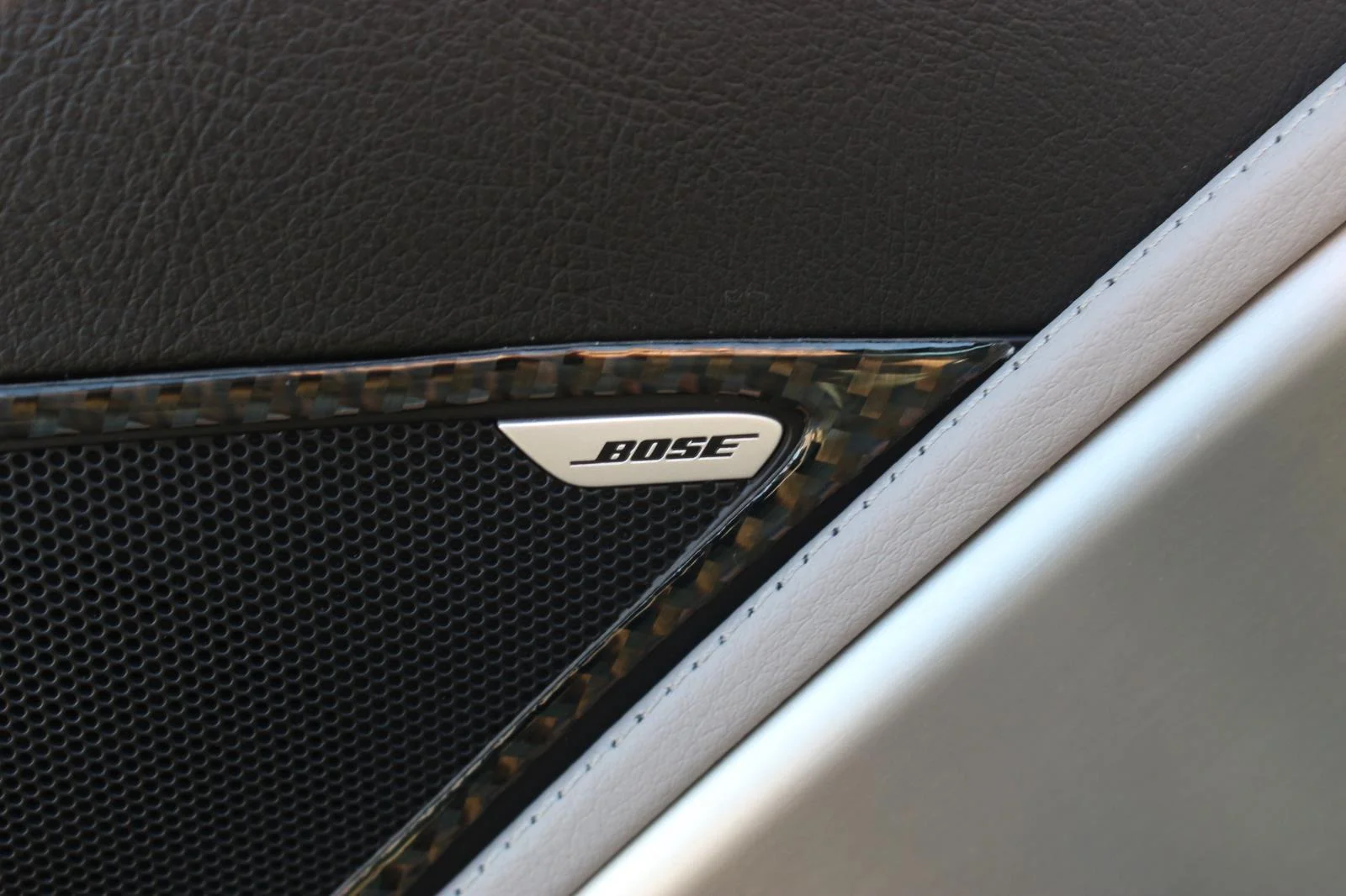 Used 2019 BLADE SILVER METALLIC Chevrolet Z06 2LZ image 14