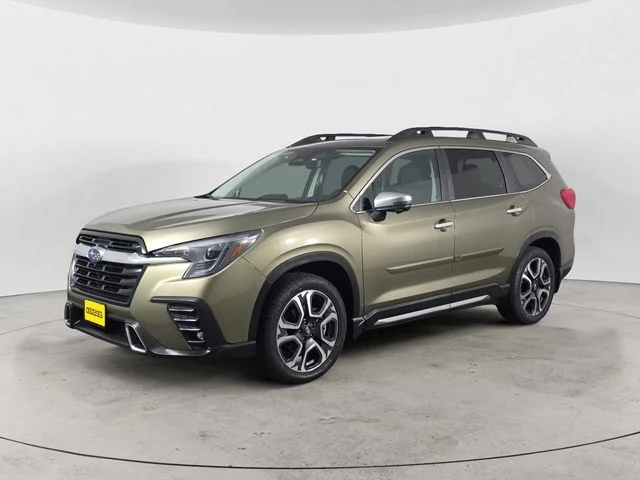 Used 2023 Green Metallic Subaru Touring image 1