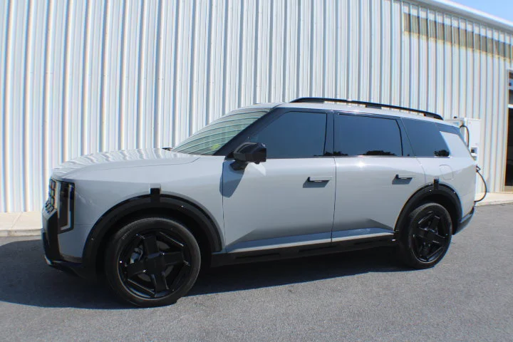 Used 2027 Gray Kia X-Line SX-Prestige image 4