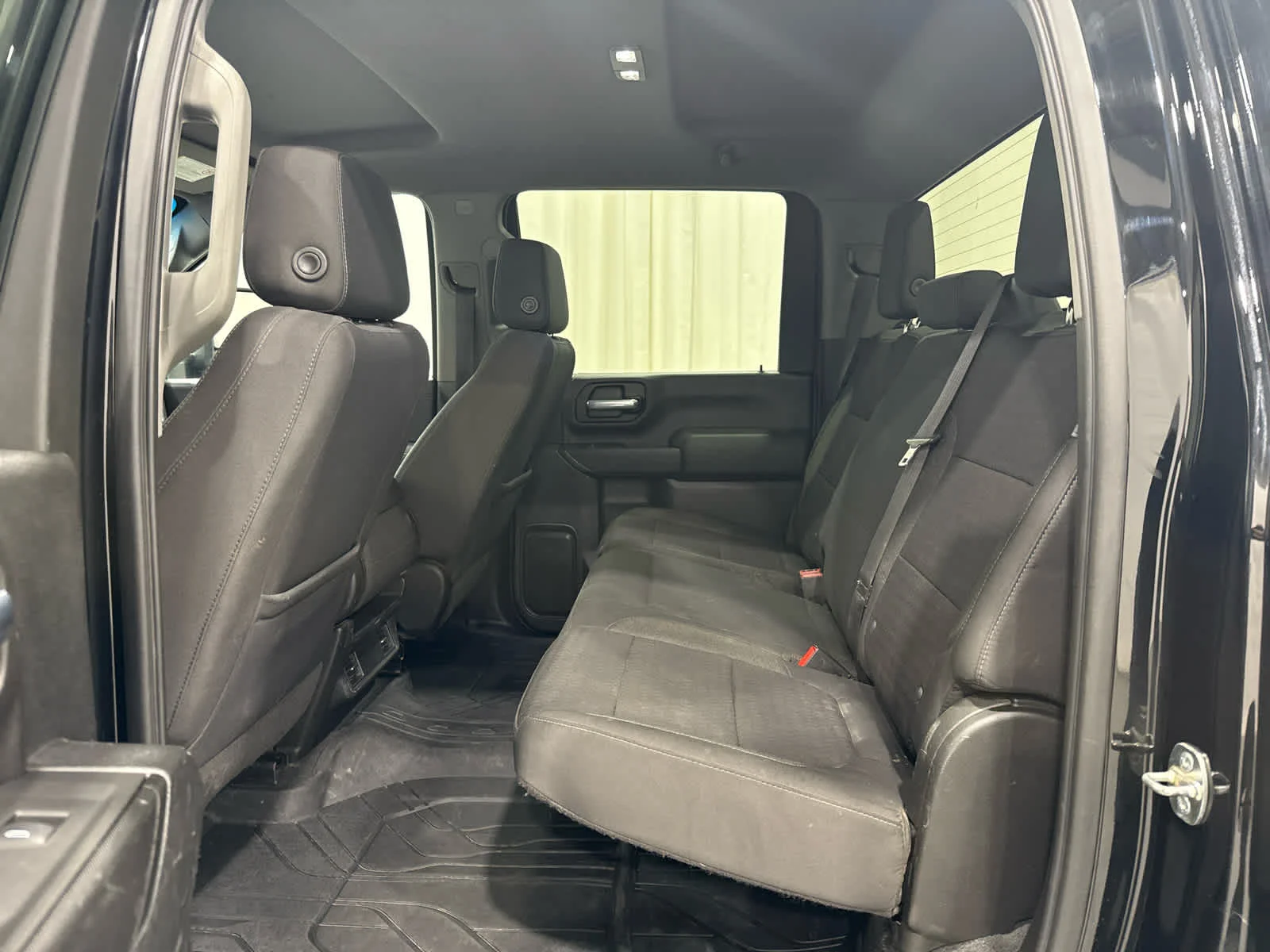 Used 2020 BLACK Chevrolet LT image 12