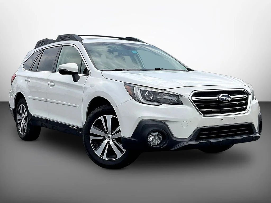 Certified Used 2019 White Subaru 2.5i image 1