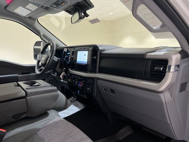 Used 2023 White Ford XLT image 22
