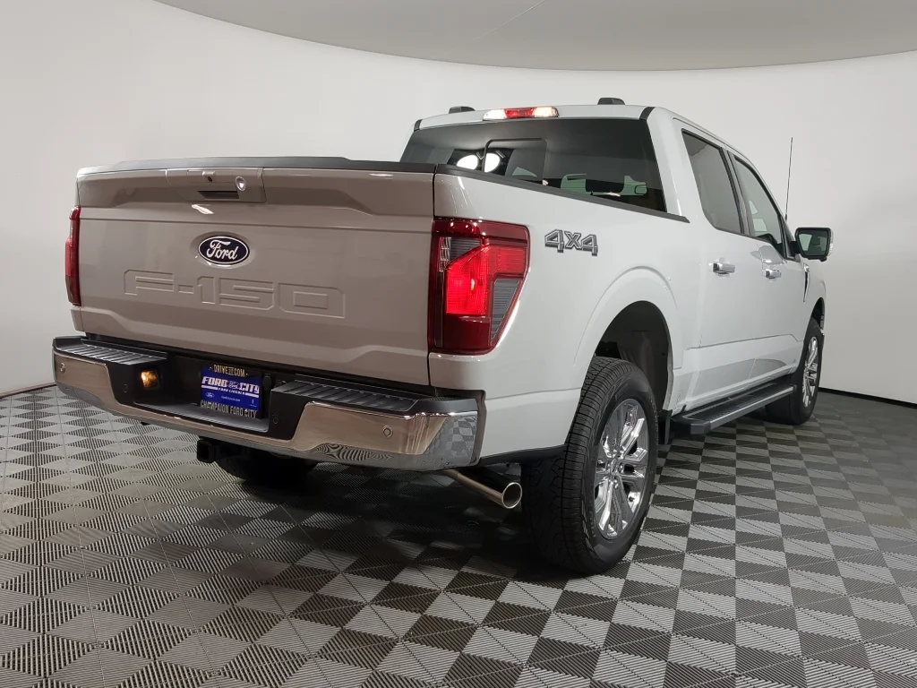 New 2026 AVALANCHE Ford XLT image 9