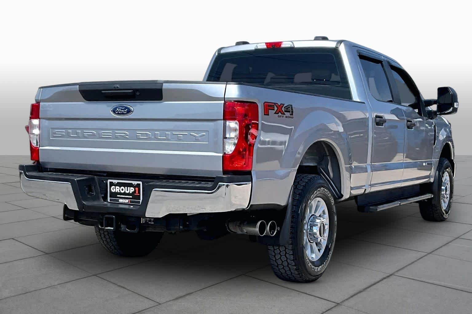 Used 2022 Iconic Silver Metallic Ford XL image 13