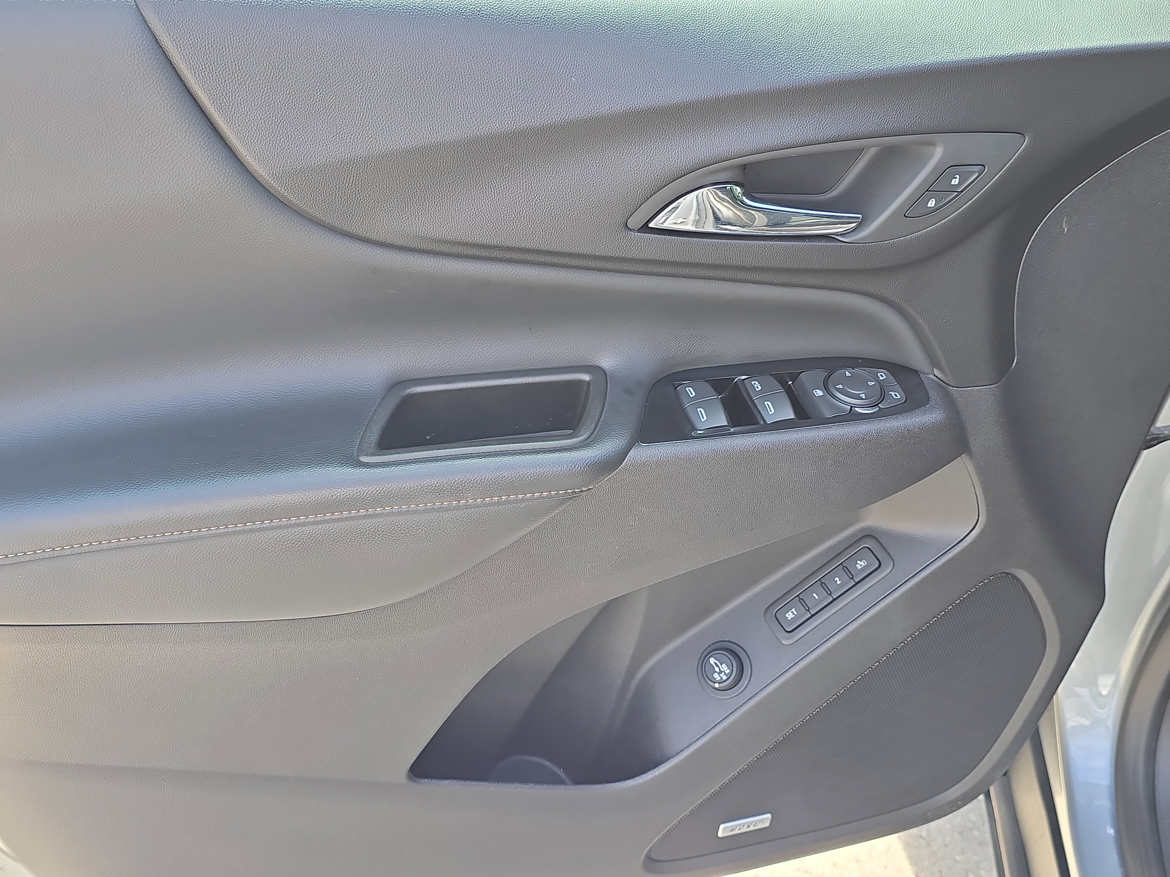 Used 2024 Sterling Gray Metallic Chevrolet Premier image 18