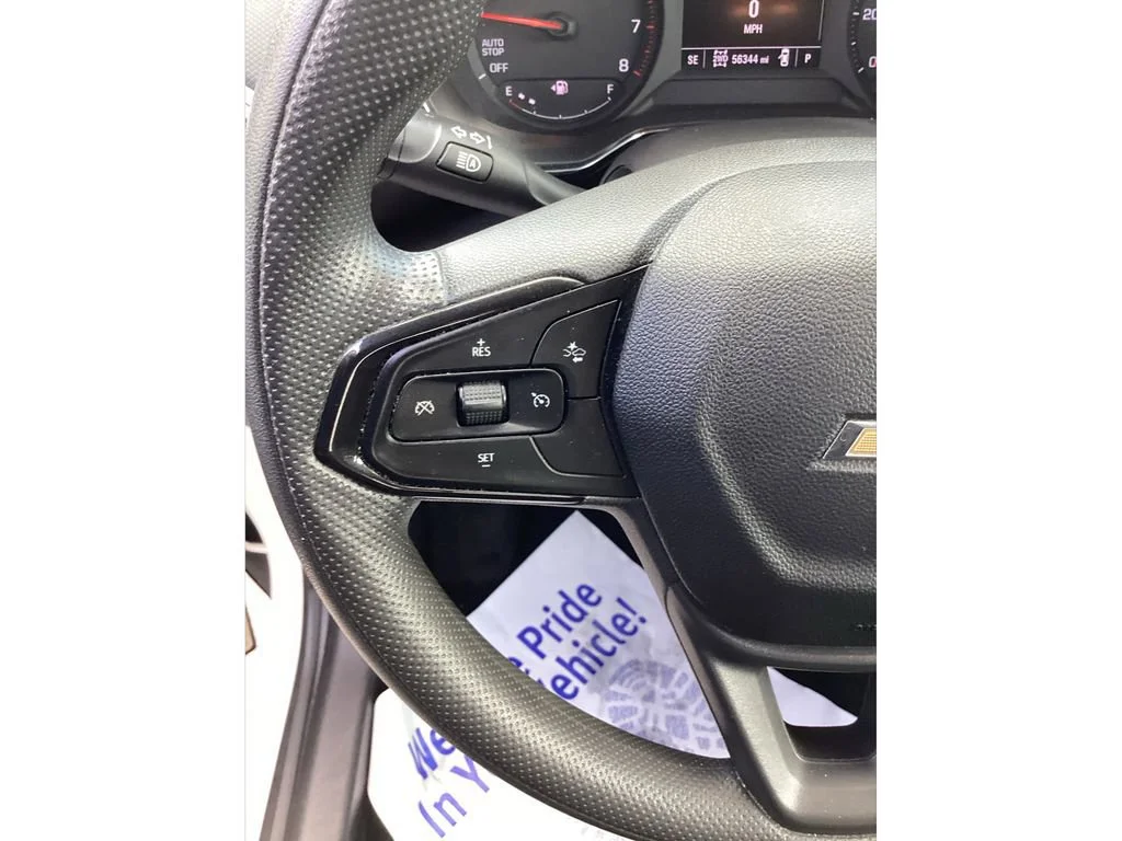 Used 2023 Summit White Chevrolet LT image 35