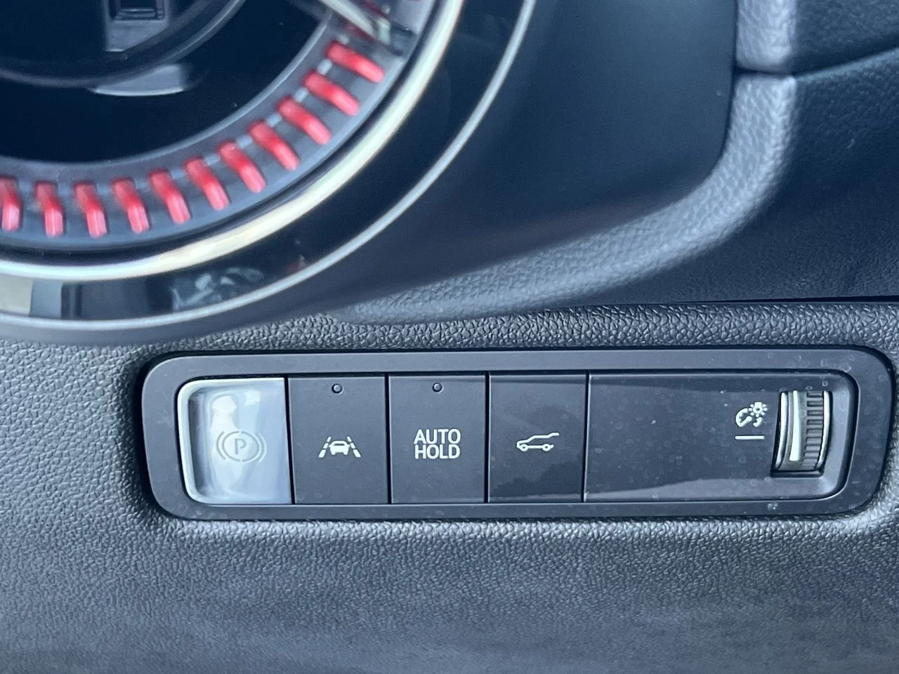 2024 Chevrolet Equinox EV Launch Edition - Photo 21