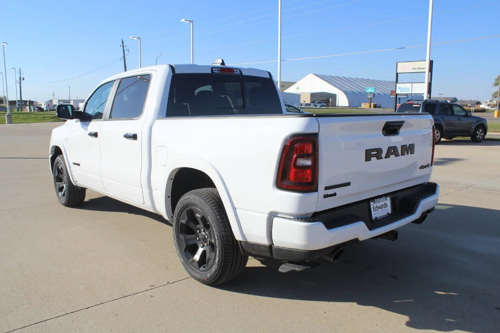New 2026 Bright White Clear-Coat Exterior Paint RAM Big Horn/Lone Star image 5