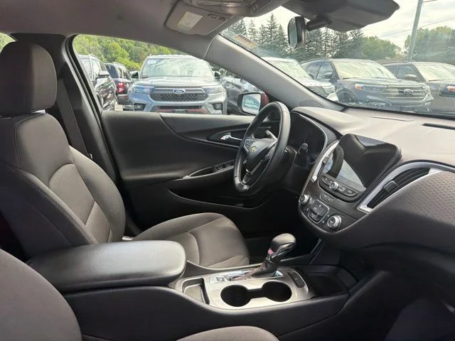 Used 2023 Radiant Red Chevrolet RS image 33
