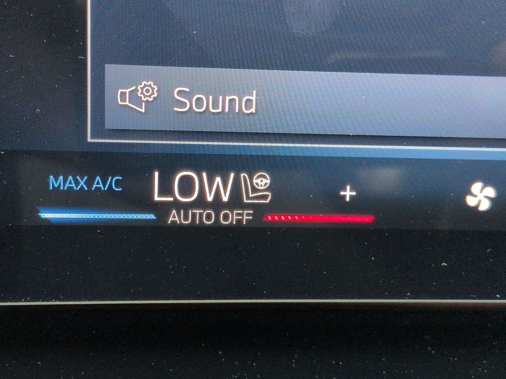 New 2026 Vegas Red Metallic BMW xDrive28i image 23