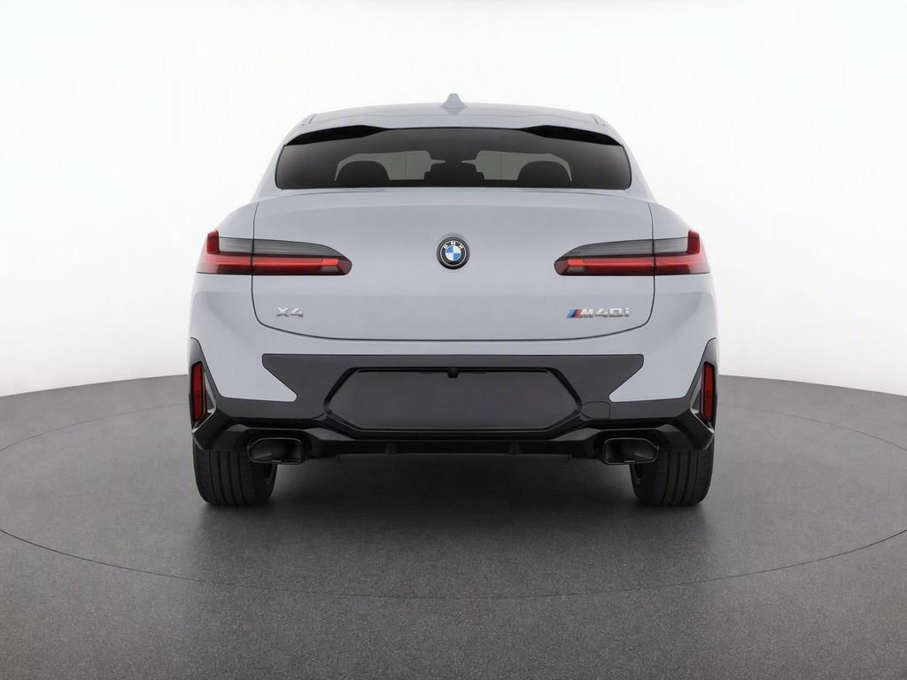 Used 2024 Gray BMW M40i image 5
