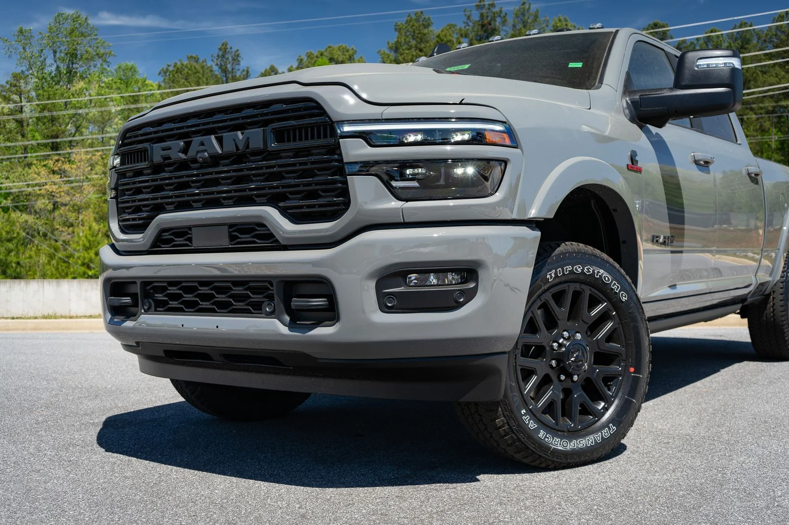 New 2026 Ceramic Gray Clear-Coat Exterior Paint RAM Limited image 6
