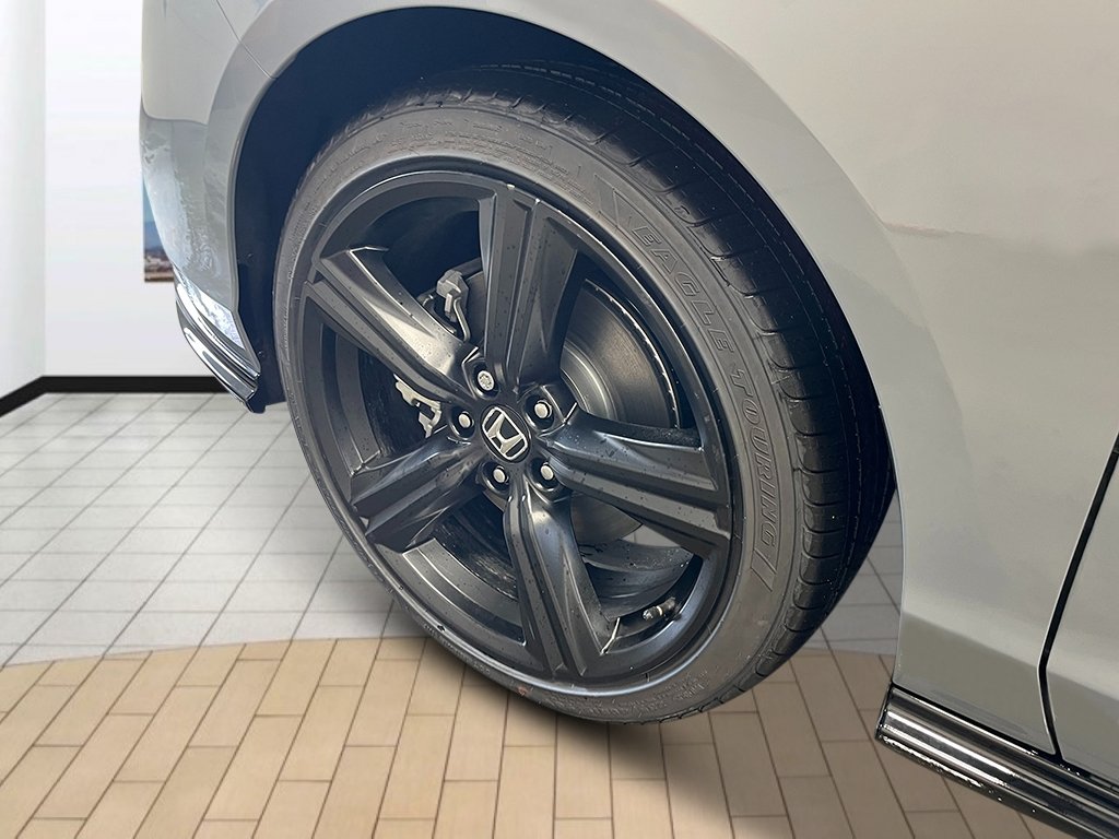 New 2026 Urban Gray Pearl Honda Sport-L image 11