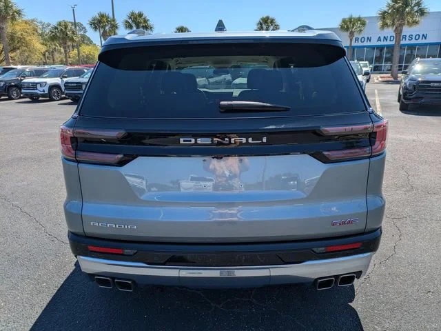 Used 2025 Sterling Metallic GMC Denali image 5