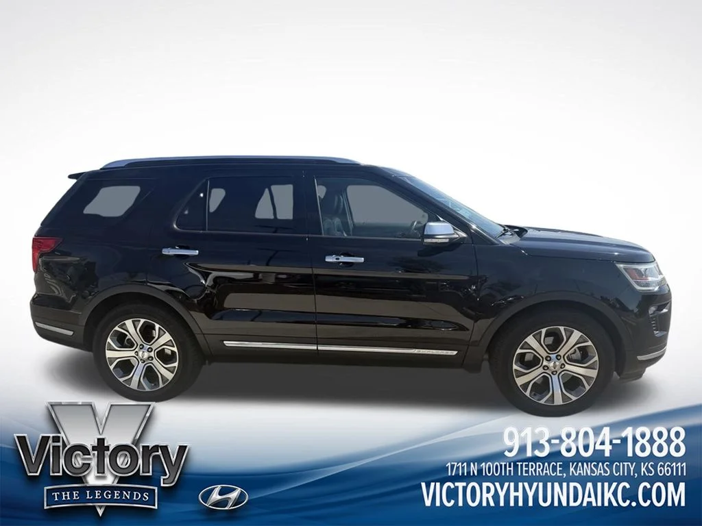 Used 2018 Black Ford Platinum image 20