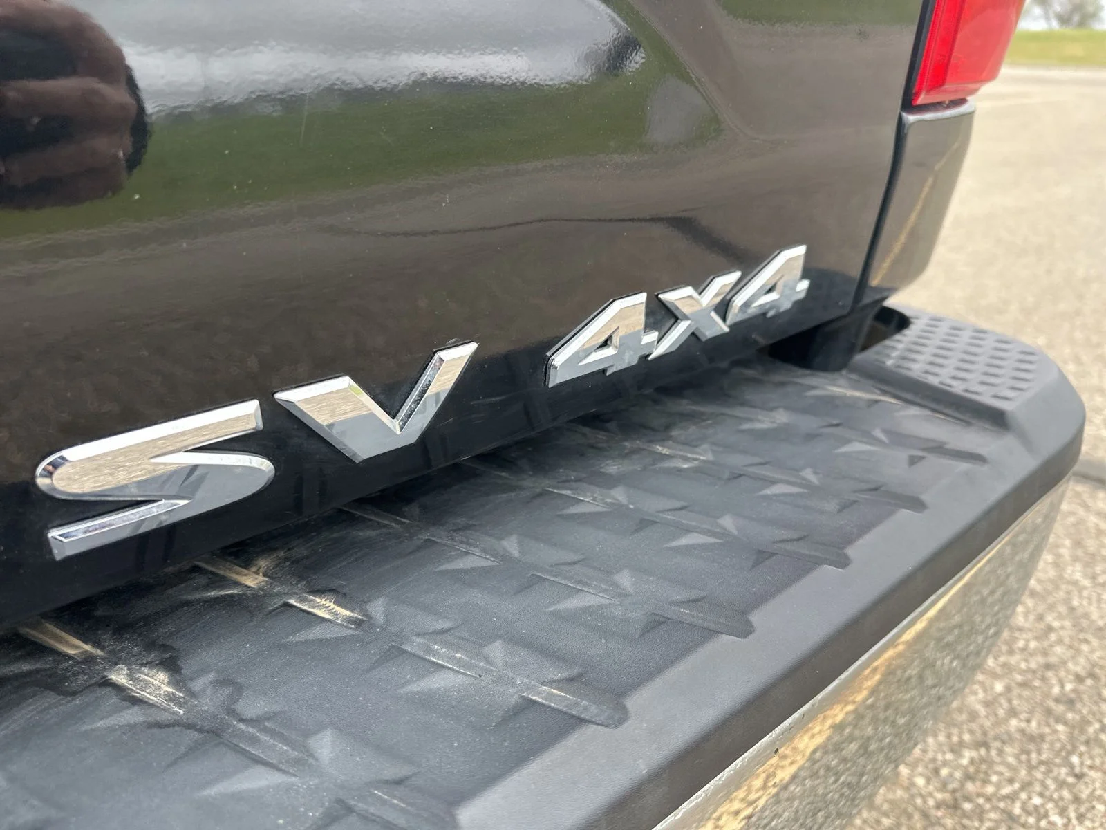 Used 2017 Black Nissan SV image 7