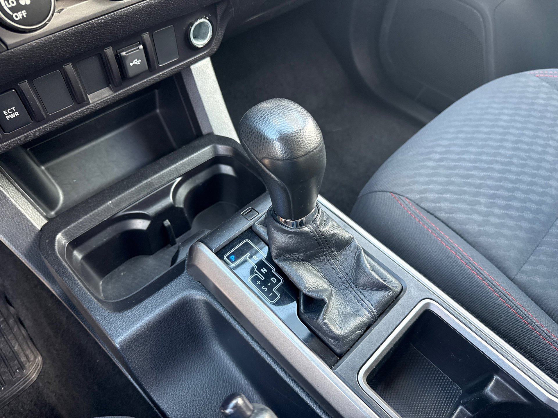 2021 Toyota Tacoma SR5 - Photo 23