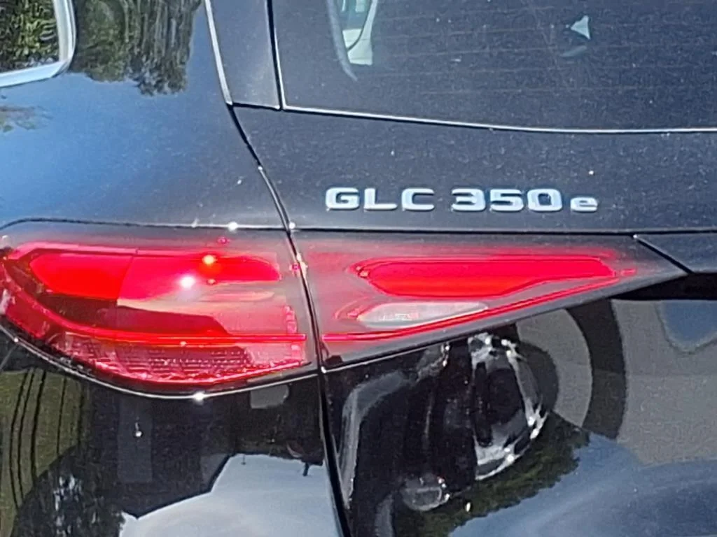 New 2025 Black Mercedes-Benz GLC 350 image 11