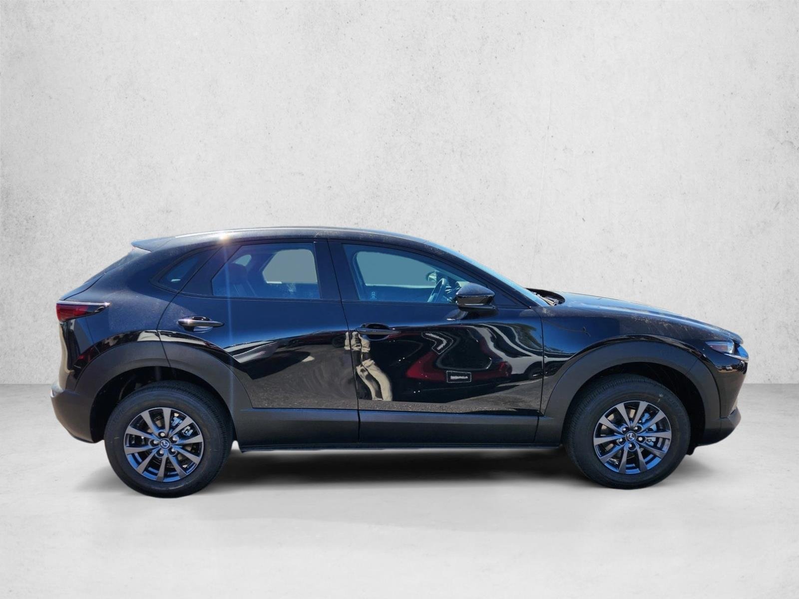 2026 Mazda CX-30 S - Photo 6