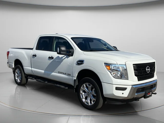 2023 Nissan Titan XD SV