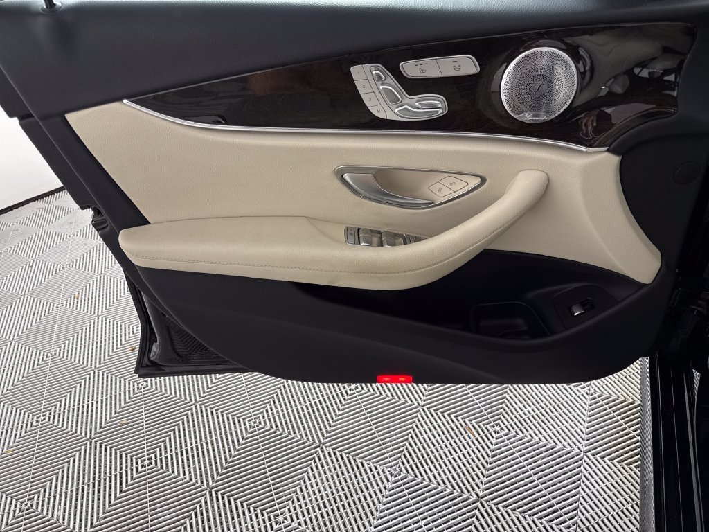 2020 Mercedes-Benz E-Class E350 - Photo 9