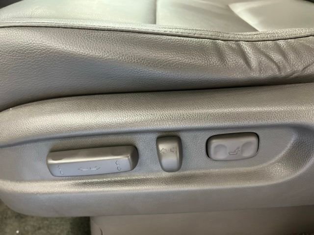 Used 2016 Gray Honda EX-L image 7