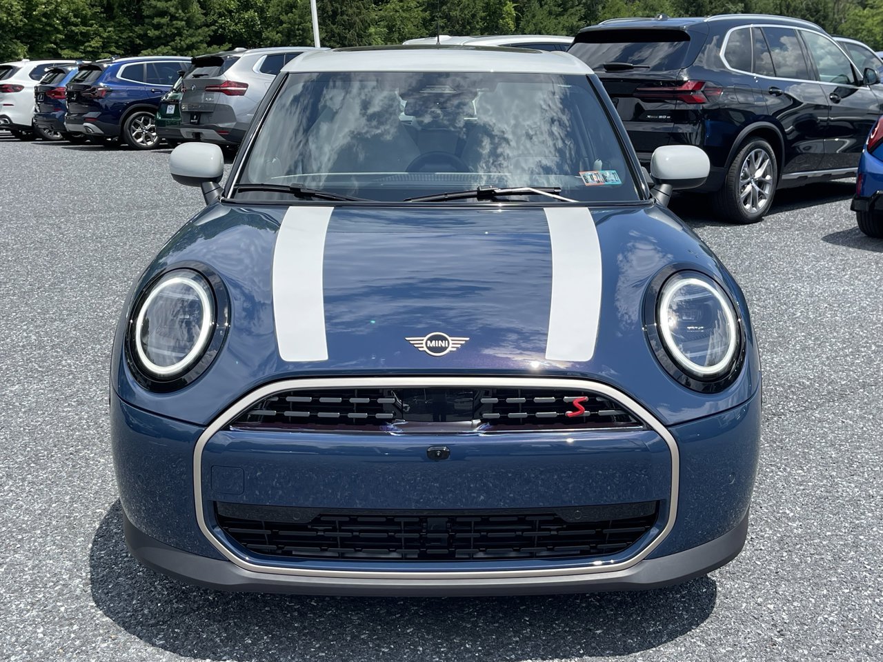 New 2026 Indigo Sunset Blue Metallic MINI ICONIC image 2