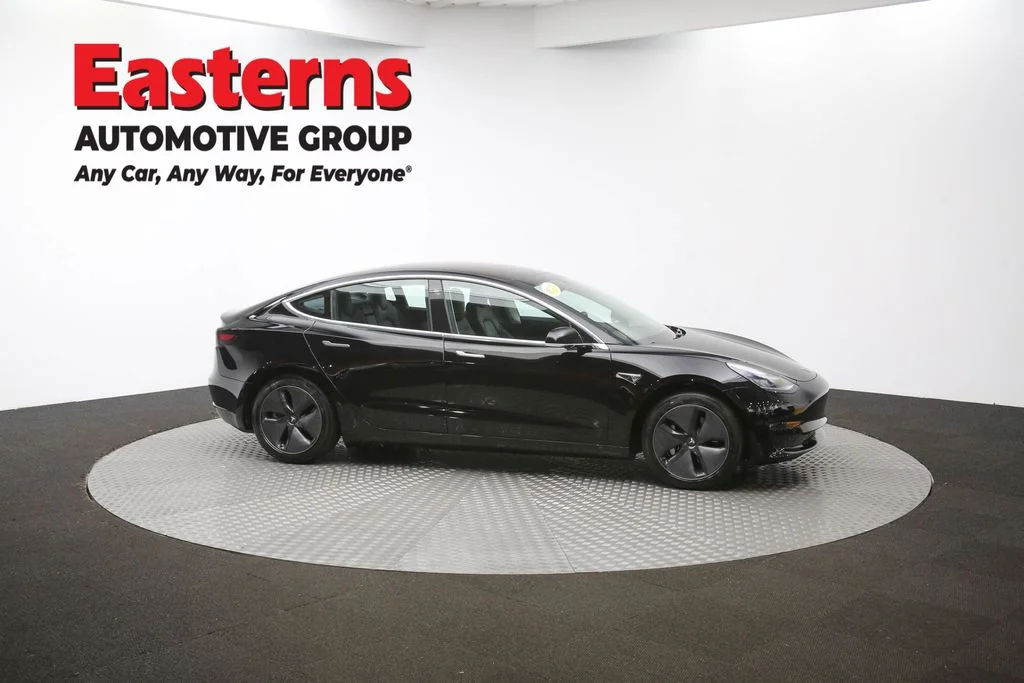 Used 2018 Black Tesla Long Range image 43