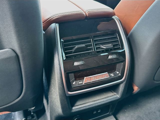 New 2026 Black BMW sDrive40i image 20