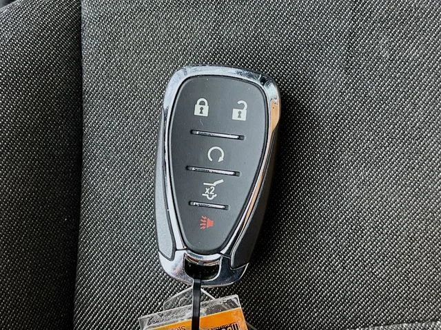 Used 2018  Chevrolet LT image 12
