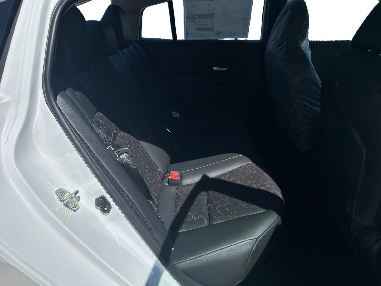 New 2027 Aspen White TriCoat / Super Black Two-tone Nissan SR image 33
