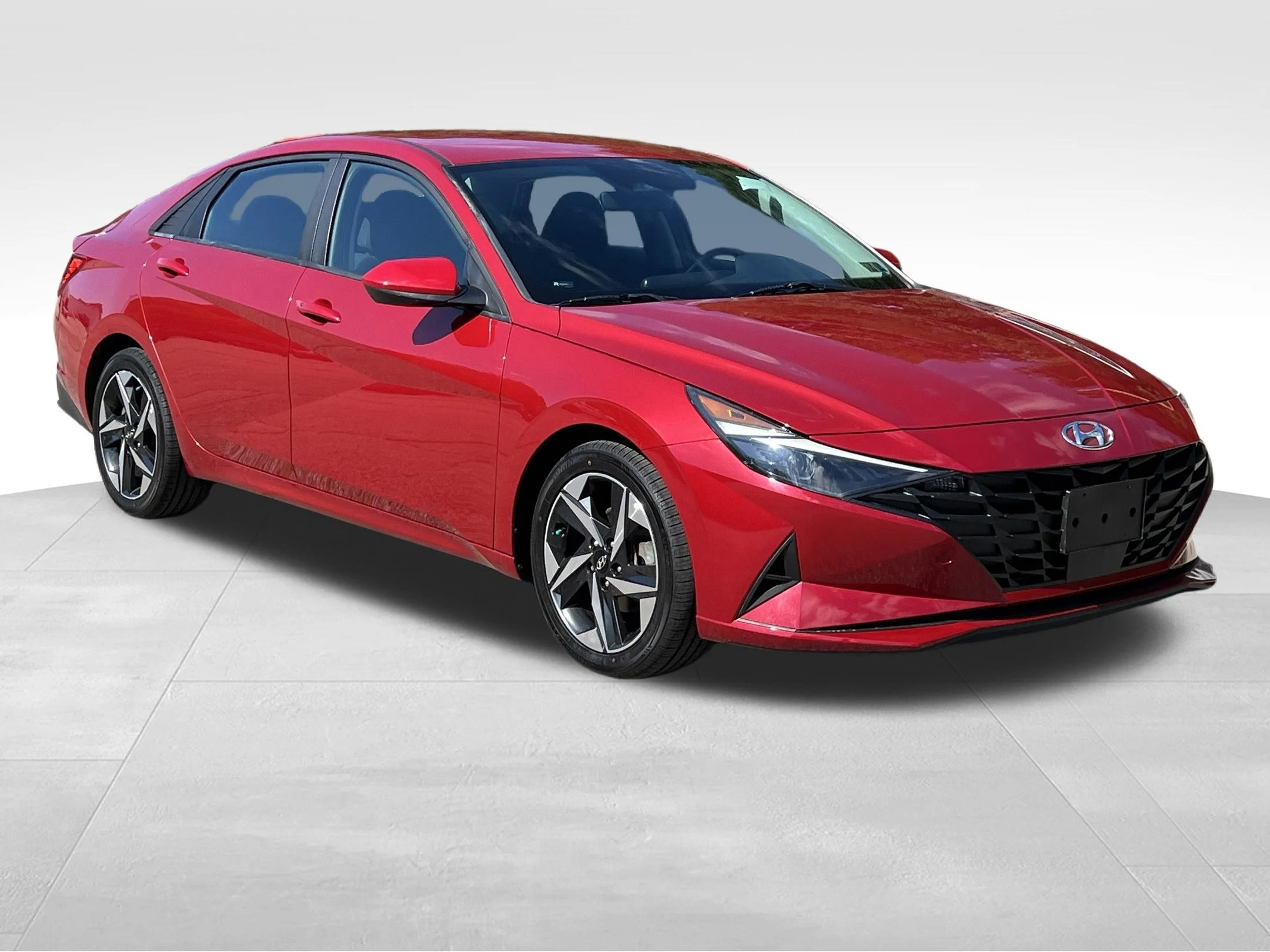 Used 2023 Scarlet Red Pearl Hyundai SEL image 4