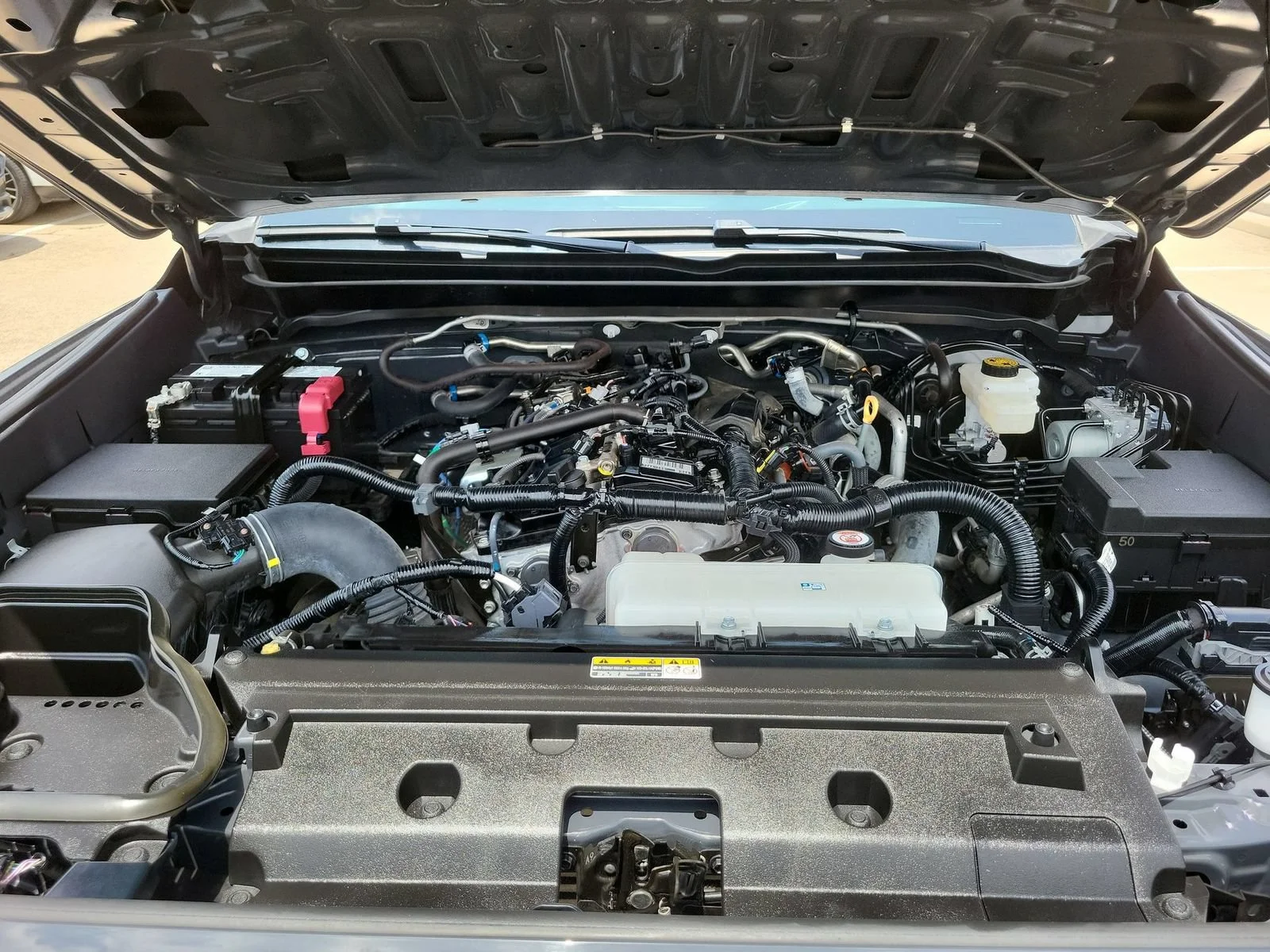2024 Toyota Tacoma SR - Photo 30