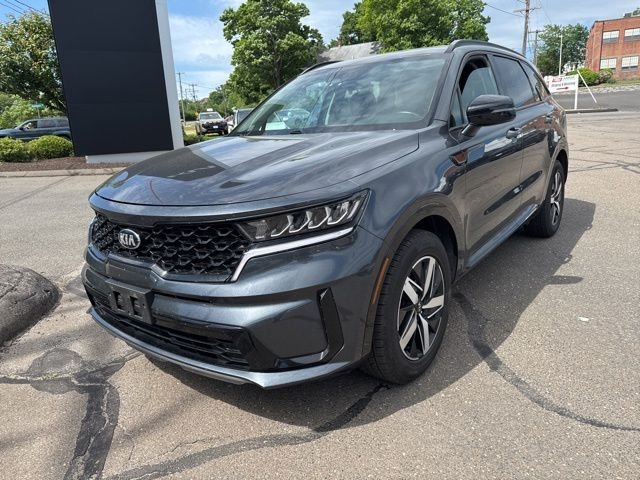 Used 2021 Kia Sorento S with VIN 5XYRL4LC7MG055640 for sale in Bristol, CT