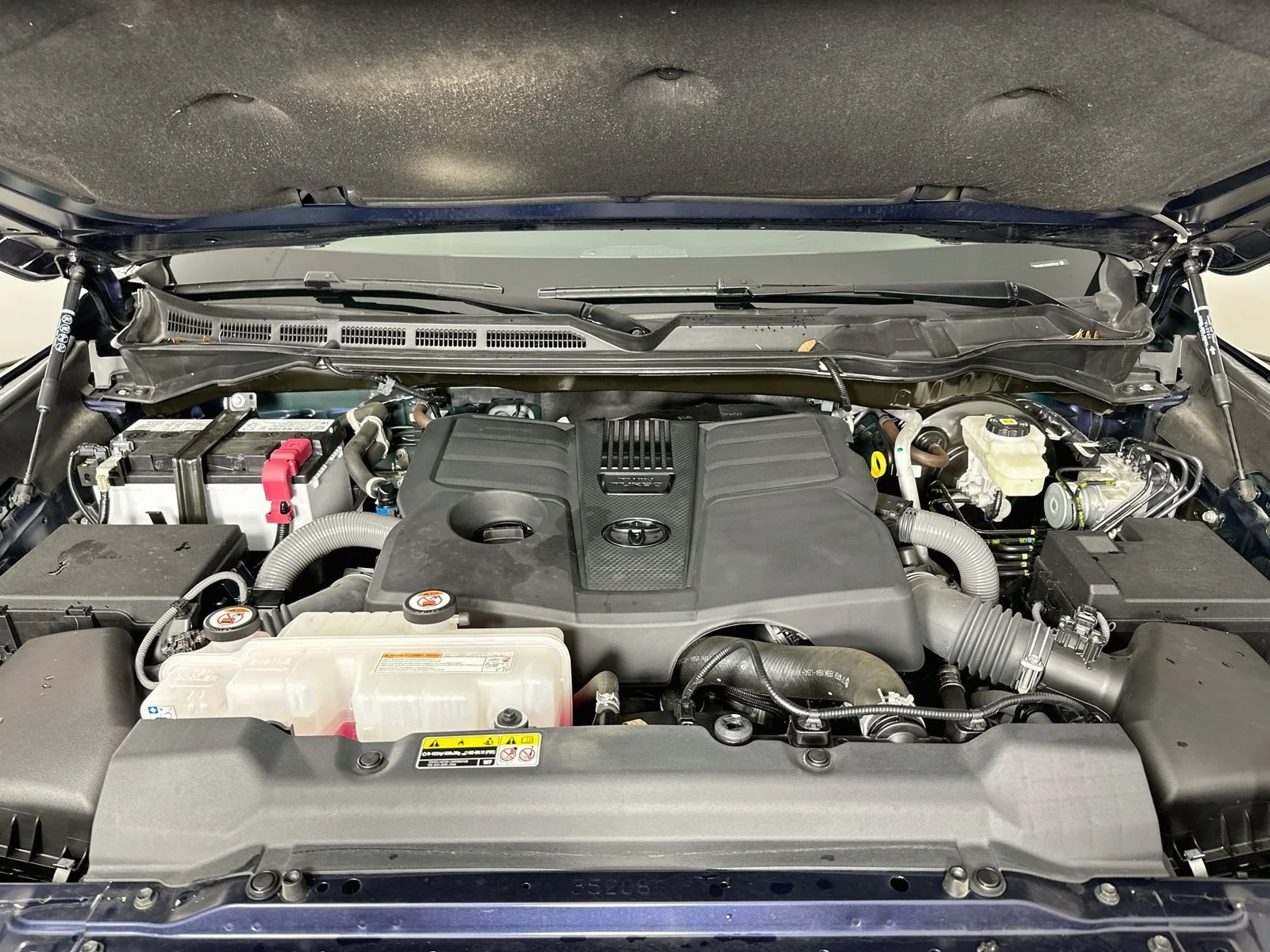 Used 2024 Blueprint Toyota Limited image 30
