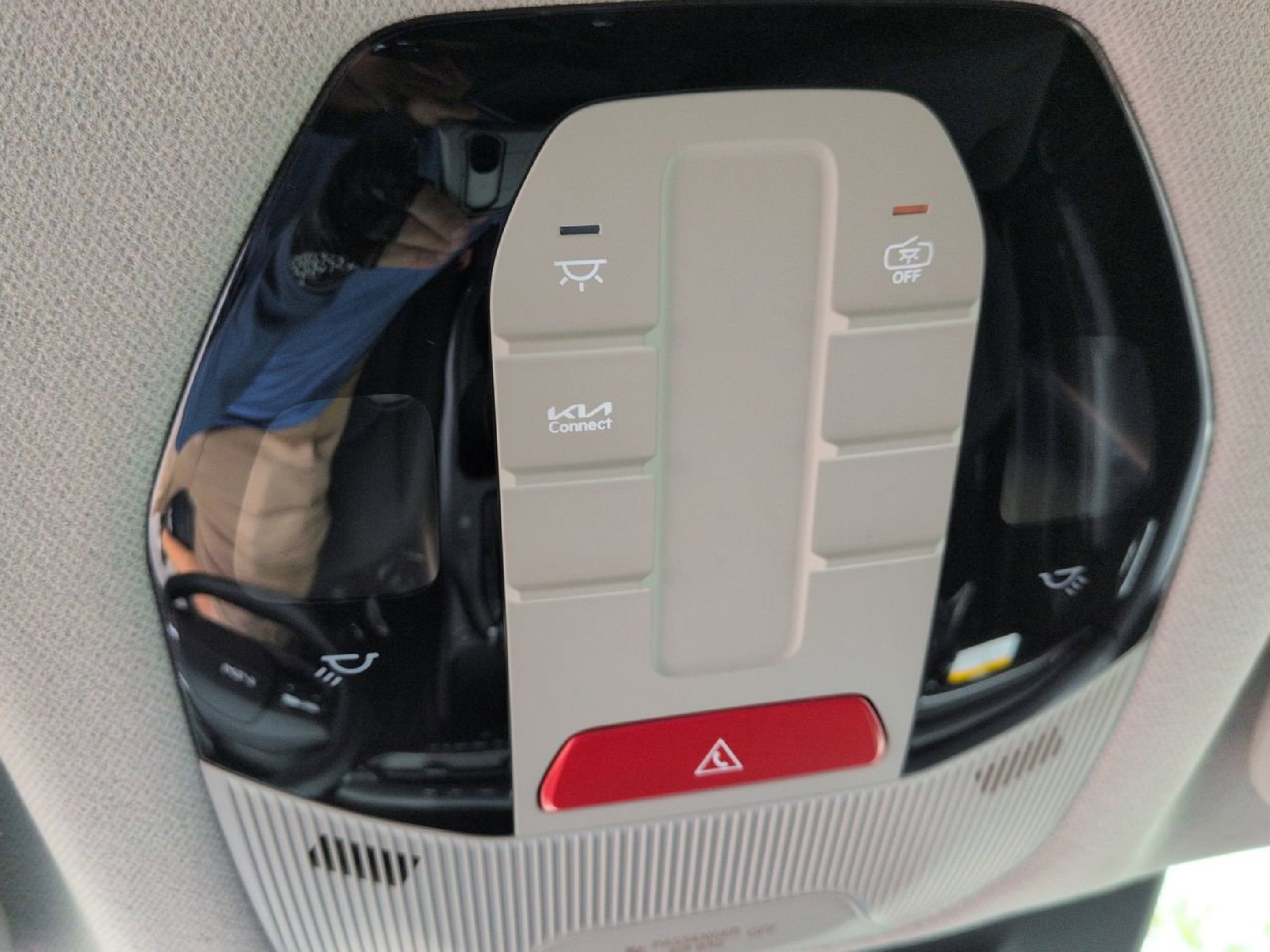 New 2026 Deep Sea Blue Kia LXS image 22