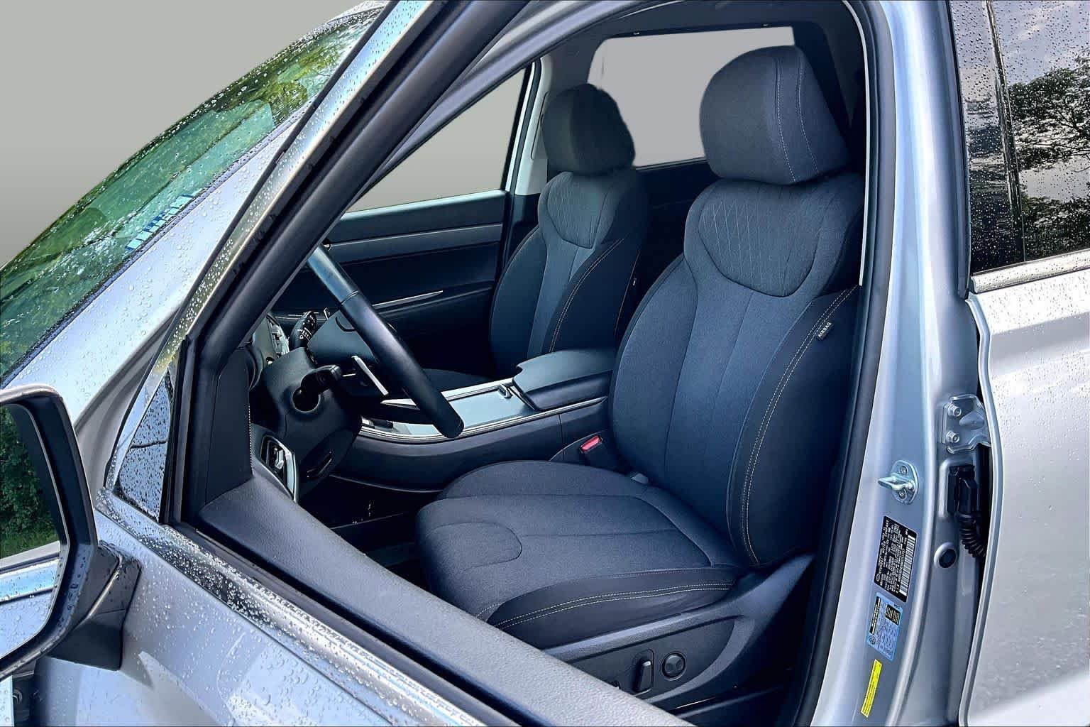 Used 2021 Typhoon Silver Hyundai SEL image 8