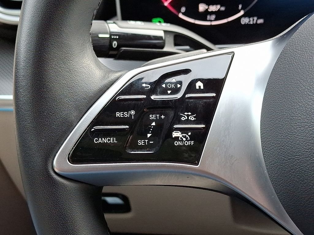 Used 2025 Black Mercedes-Benz C 300 image 21