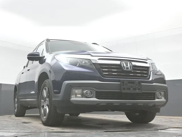 Used 2020 Obsidian Blue Pearl Honda RTL-E image 42