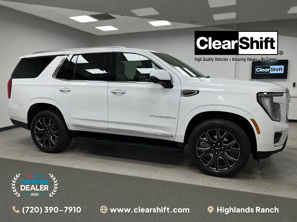 Used 2025 White GMC Elevation image 1